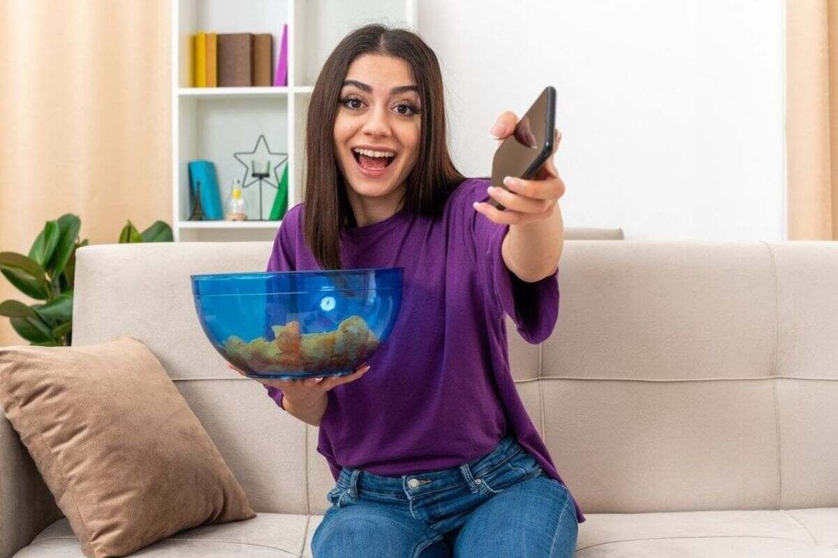 High-quality IPTV services available in Dubai.