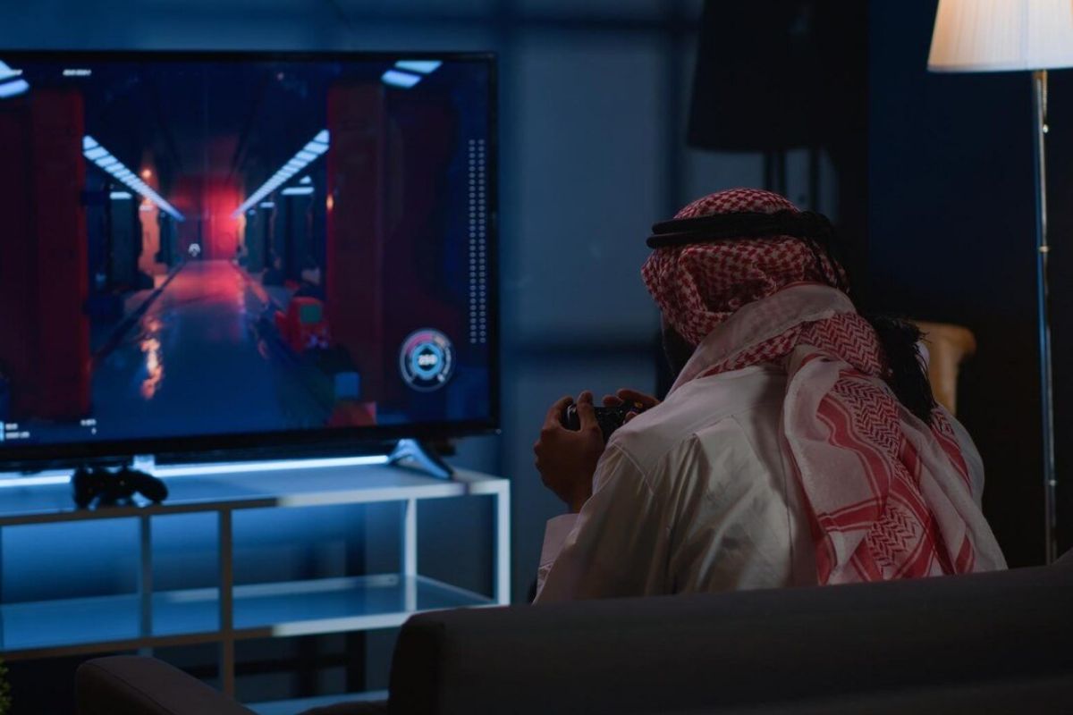 IPTV streaming live channels in Dubai.