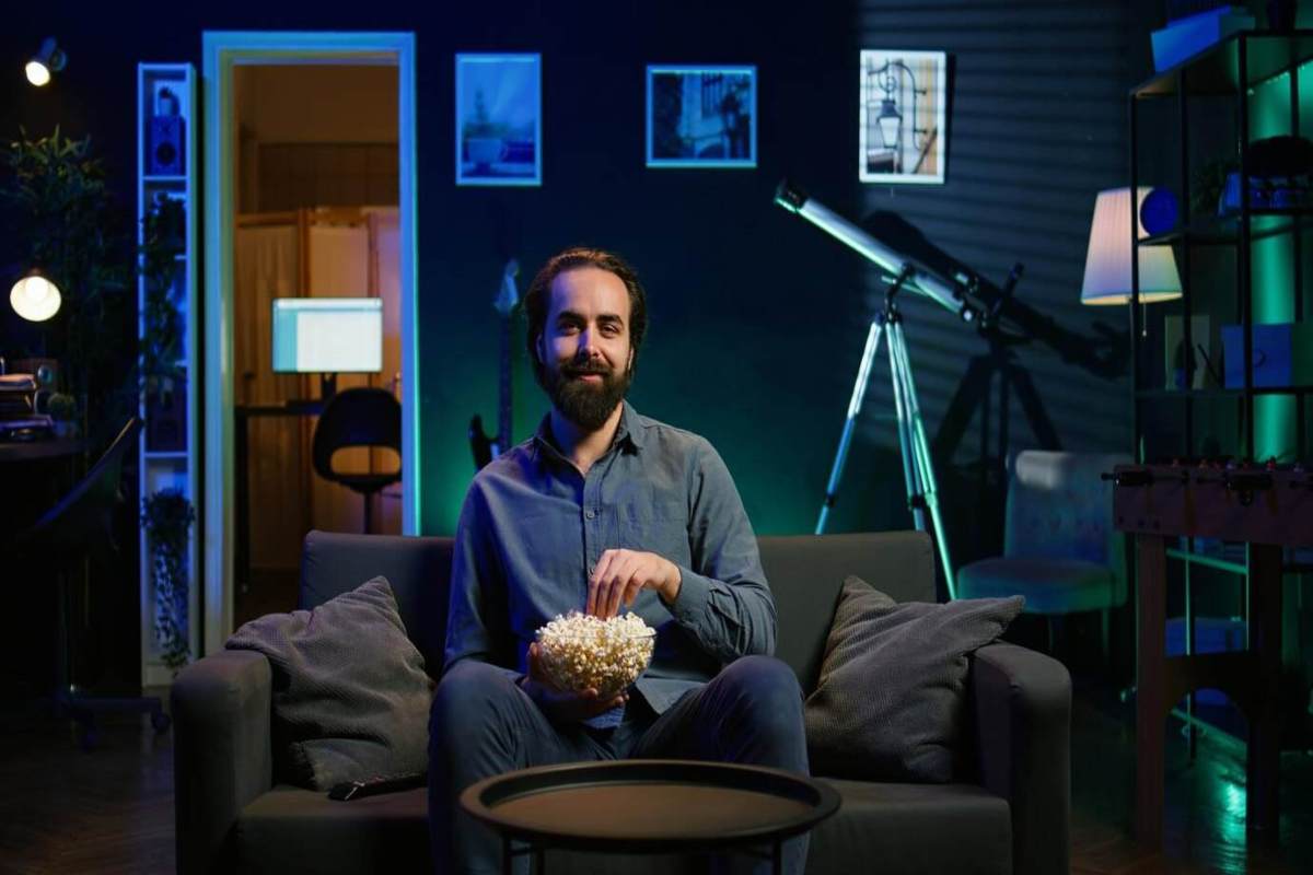 Stream top global content easily with iptv dubai subscription.