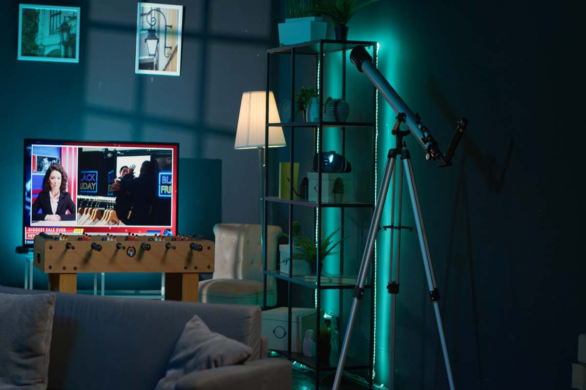 User checking legal IPTV options in Dubai, UAE.