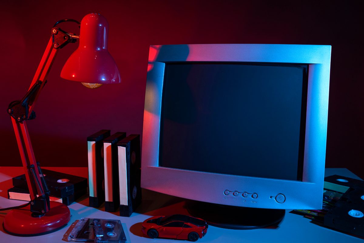 Smart IPTV box placed beside flat-screen TV in Dubai