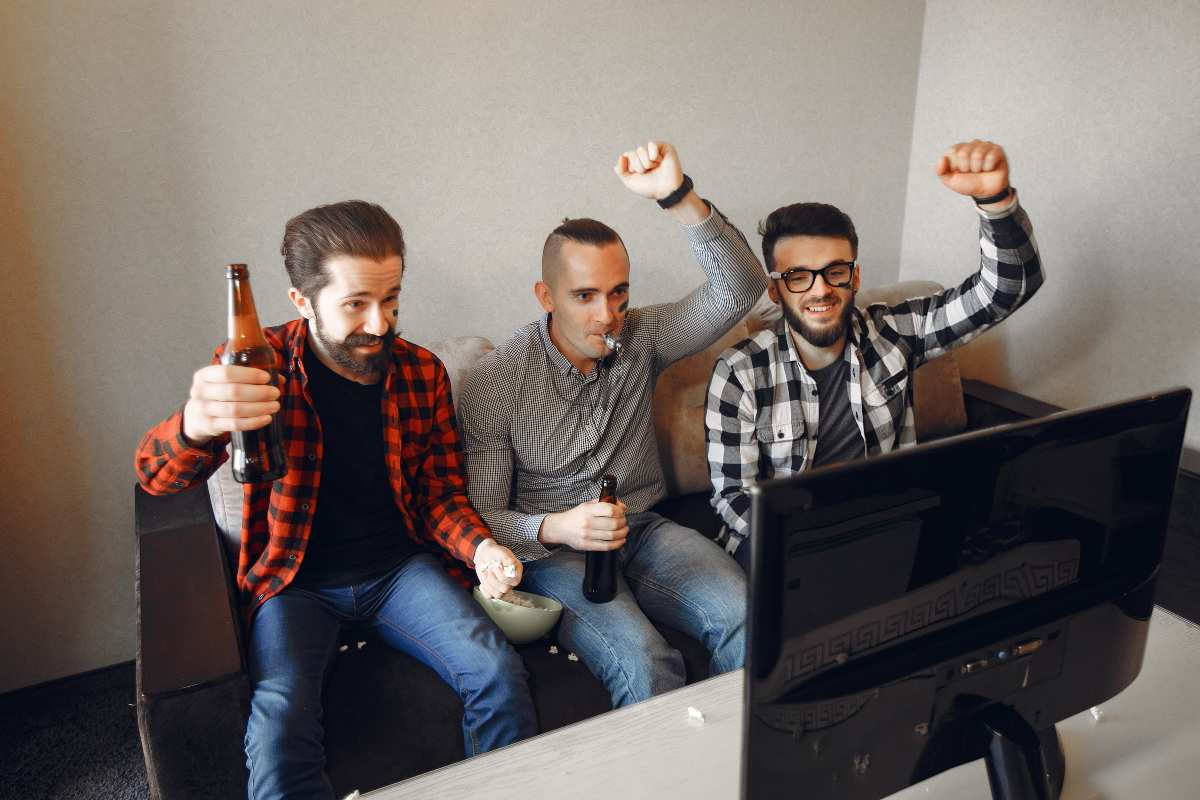 Smart IPTV setup in a modern Dubai home