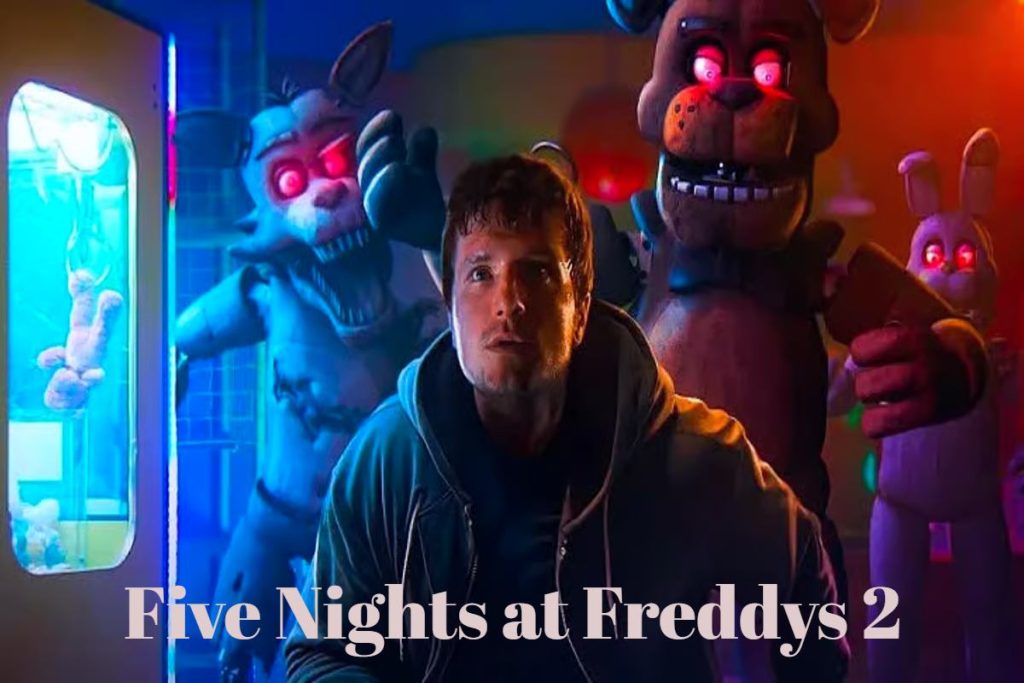 Five Nights at Freddys 2 horror game animatronic jump scare.